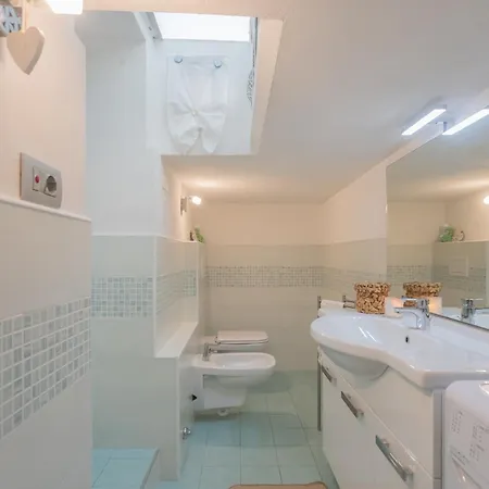 Il Timone By Rent * Colonno